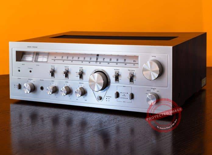 Best Receivers with Phono Input