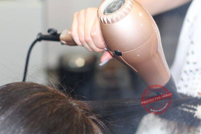 How to start a blow dry bar business